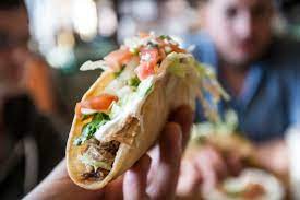 Being pakistan's first digital food video portal, we understand your difficulty of being unable to execute that perfect dish just by going through those long recipes & ending up with something not as good as the one you see on paper. The Best Fish Tacos Sortedfood Shares A Recipe For Their Version