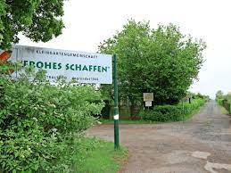 Als gemeinnütziger verein verpflichten wir uns die kleingärtnerei zu fördern. Unruhe In Stralsunds Grosster Gartensparte Frohes Schaffen