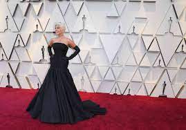 Die oscars sollten politisch sein wie noch nie. Oscars 2019 Lady Gaga Auf Dem Red Carpet Der Oscar Preisverleihung