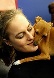 Heather Rey's Instagram, Twitter & Facebook