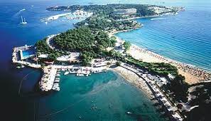 Astir Beach A Guide To The Best Beach In Athens Weekend Beach Getaways City Trip Greece