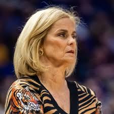 Family death pulls Kim Mulkey away from SEC Tourney prep