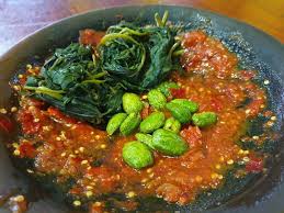 Sambal ini merupakan sambal khas ayam lalapan dan pecel lele ala warung lalapan pinggir jalan. Padin Bubutan Surabaya Lengkap Menu Terbaru Jam Buka No Telepon Alamat Dengan Peta