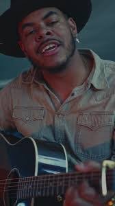 Eric Ahlgrim's Instagram, Twitter & Facebook