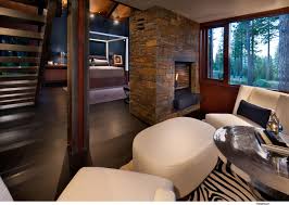 North Lake Tahoe Home For 11 85 Million Business Insider North Lake Tahoe Lake Tahoe House