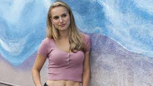 The natalieroush community on reddit. Natalie Portman In Talks To Star As Aspiring Bull Rider In Bronco Belle Heyuguys
