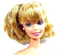 Barbie Twist and Turn Golden Blond Medium Length Hazel/Blue Eyes Vintage  1966