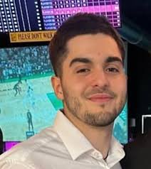 So sad to see this place getting demolished 😭 My kids loved walking  through the car wash watching the cars getting washed and grabbing a snack  from the dispenser. Always had the