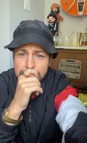 Hey everyone, Tyler hynes here. I'm so grateful for all your love and  support—it's the only thing keeping me afloat some days. This tonsil  cancer's been a nightmare, tearing me apart from