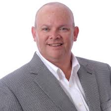 After 11 wonderful years at Fuchs, I've decided to head west and enjoy…