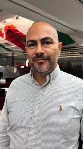 Jorge Pérez Falconi added a new photo.