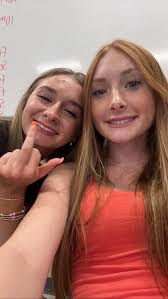 Kaitlyn (@kaitlyn.neumann)