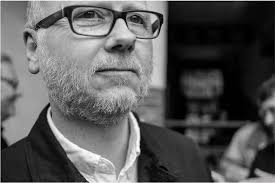 评委专访丨Roderick Mills——线条、空间、暂停的瞬间_手机搜狐网