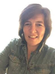 Juliet Fay's Instagram, Twitter & Facebook