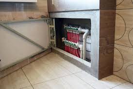 Fliesenausbau ohne beschadigung heimwerken fliesen badewanne. Revisionsklappe Zum Befliesen Serie Discret Revisionsklappen Heika