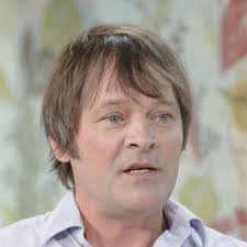 Mark Heap's Instagram, Twitter & Facebook