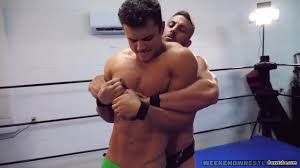 Wrestling: Muscle wrestling - video 6 - ThisVid.com