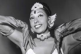Obwohl sie den bahnangestellten willie baker nach vier jahren verlässt, . Josephine Baker Biography Wiki Family Children Death