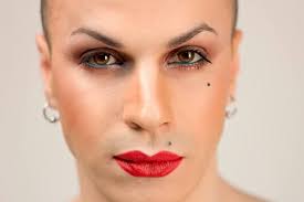 Temos a dádiva de explicar aos outros o que somos. Natasha Semmynova Temos A Dadiva De Explicar Aos Outros O Que Somos Dezanove Noticias E Cultura Lgbti