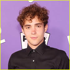 Cameron Luke's Instagram, Twitter & Facebook