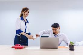Comment entreprendre pour gagner de l'argent. Comment Gagner De L Argent En Plus De Son Travail