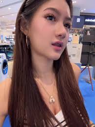 Angie Asian Next Top Model