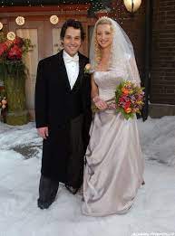 Mike Phoebe Vestidos De Novia Peliculas De Boda Novios