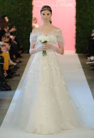 We did not find results for: Die 18 Besten Ideen Zu Oscar De La Renta 2015 Collection Hochzeit Hochzeitskleid Brautkleid