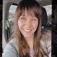 Kimberly Gignac's Instagram, Twitter & Facebook