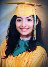 Meet 18 Chicago valedictorians who are 'beacons of hope' for the city