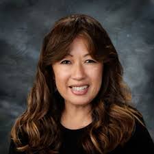 Mimi Young's Instagram, Twitter & Facebook