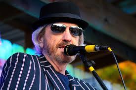 Aidan Nolan's Instagram, Twitter & Facebook