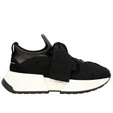 Visit the maison margiela official online boutique, discover the new collection and order now with secure payments and fast shipping. Shoes Women Mm6 Maison Margiela Sneakers Mm6 Maison Margiela Women Black Sneakers Mm6 Maison Margiela S59ws0072p2214 Giglio En
