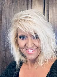 Lisa Haro's Instagram, Twitter & Facebook