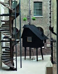 Terunobu fujimori (藤森 照信 fujimori terunobu?, november 21, 1946) is a japanese architect and architectural historian. Terunobu Fujimori Beetle S House Victoria Albert Museum London Uk Image Courtesy Of Vict Small Buildings Modern Japanese Architecture Japanese Buildings