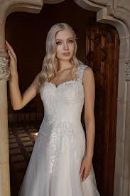 Check spelling or type a new query. Brautkleid Aurora Marinette Brautmoden Dortmund