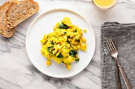 A taste of greece in a yummy brunch dish that's perfect for low carb diets. Healthy Scrambled Eggs With Spinach Recipe