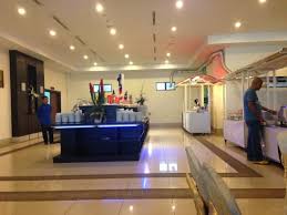 El permai inn kuala terengganu ofrece habitaciones clásicas a 1 km de la playa de arena de batu burok. Breakfast Area Picture Of Permai Hotel Kuala Terengganu Tripadvisor