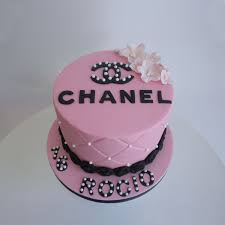 Tartas Con Fondant Chanel Cake 25th Birthday Cakes Cake Decorating With Fondant