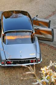 It S Pretty Citroen Ds Vintage Cars Classic Cars