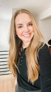 Denise Durr's Instagram, Twitter & Facebook