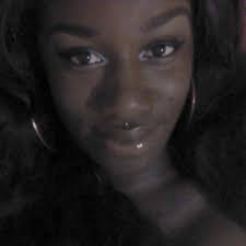 Stream Maggie Rella music