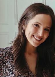 Elizabeth Didomenico's Instagram, Twitter & Facebook