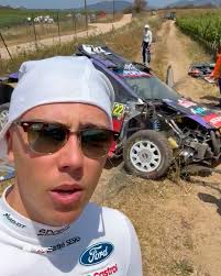 Leading the way ahead of Sunday 💪