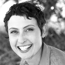 Lauren Gates (@laurengateslive)