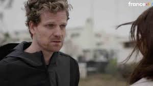 Un Si Grand Soleil du 4 juillet : Yann fait une rencontre, Akim commet un  meurtre ! (résumé épisode 1693 en avance) - Stars Actu