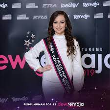 Tak tahu nak pandang siapa dulu apa kata haneesya bila terpilih sebagai top 12 dewi remaja dan siapa pesaing terhebat dalam pencarian dewi remaja ini? This Is It Top 12 Finalis Dewi Remaja 2018 19 Remaja