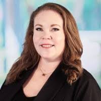 Kim Herald's Instagram, Twitter & Facebook