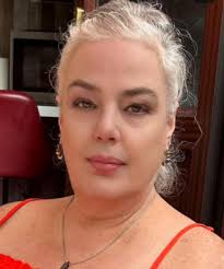 Introduction to pet dragons and pitbulls in a reptile community