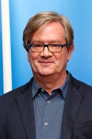 Mark McKinney Needs a Hobby